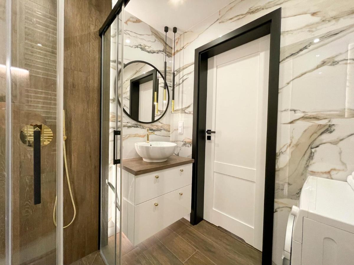 Apartamenty Morzeblizej 科沃布热格 外观 照片